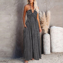 Last inn bildet i Galleri-visningsprogrammet, Grime dyp V-hals plissert kjole