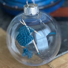 Last inn bildet i Galleri-visningsprogrammet, Knitting Christmas Ornament