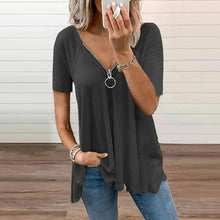 Last inn bildet i Galleri-visningsprogrammet, Løs T-skjorte med V-glidelås