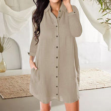 Last inn bildet i Galleri-visningsprogrammet, Ensfarget kjole i skjorte-stil