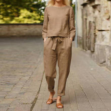 Last inn bildet i Galleri-visningsprogrammet, Ensfarget todelt uformelt sett