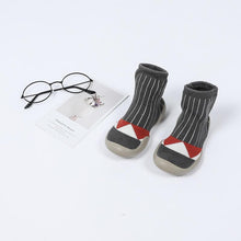 Last inn bildet i Galleri-visningsprogrammet, Småbarnsokkesko med Tegneseriedyr (10 stiler)