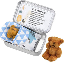 Last inn bildet i Galleri-visningsprogrammet, Teddy Bear in a Tin Box