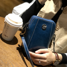 Last inn bildet i Galleri-visningsprogrammet, Oil Waxed Leather Small Bag