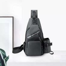 Last inn bildet i Galleri-visningsprogrammet, Skinnfilm for menn, vannflaske brystveske