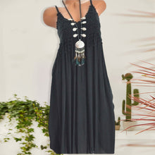 Last inn bildet i Galleri-visningsprogrammet, Ensfarget strand-kjole med blonder