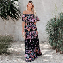 Last inn bildet i Galleri-visningsprogrammet, Off Shoulder-trykt maxi-kjole