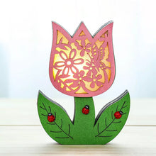 Last inn bildet i Galleri-visningsprogrammet, Wooden Easter Decoration with LED Light