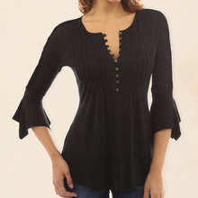 Last inn bildet i Galleri-visningsprogrammet, Ensfarget Bluse med Rund Hals og Utsvingte Ermer