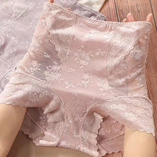 Last inn bildet i Galleri-visningsprogrammet, Blondetruse med høy midje