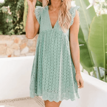 Last inn bildet i Galleri-visningsprogrammet, Kjole med hull og V-hals for kvinner