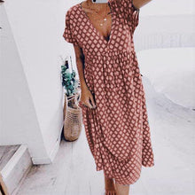 Last inn bildet i Galleri-visningsprogrammet, Trykt kortermet kjole med V-hals