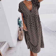 Last inn bildet i Galleri-visningsprogrammet, Trykt kortermet kjole med V-hals