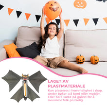 Last inn bildet i Galleri-visningsprogrammet, Morsomme pranks Flying Bat