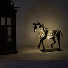 Last inn bildet i Galleri-visningsprogrammet, ‘Adonis’ Hesteskulptur