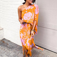 Last inn bildet i Galleri-visningsprogrammet, Elegant blomsteret kjole med skrå  utringning og enkelt ermet