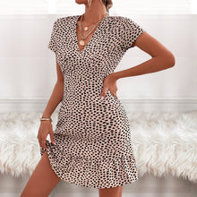 Last inn bildet i Galleri-visningsprogrammet, Polka Dot & Floral Printed V Neck Casual Dress