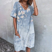 Last inn bildet i Galleri-visningsprogrammet, Kortermet kjole med trykk med lommer