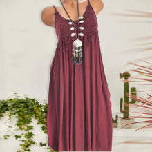 Last inn bildet i Galleri-visningsprogrammet, Ensfarget strand-kjole med blonder