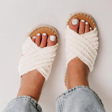 Last inn bildet i Galleri-visningsprogrammet, HJEMSOLâąFlate halmkryssfiskersko