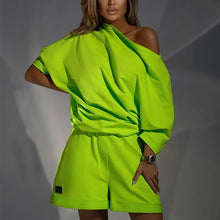 Last inn bildet i Galleri-visningsprogrammet, Topp og shorts sett