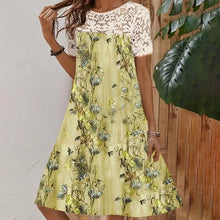 Last inn bildet i Galleri-visningsprogrammet, Slank kjole med blonder