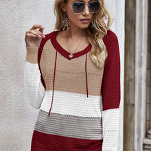 Last inn bildet i Galleri-visningsprogrammet, Strikket genser med hette