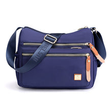 Last inn bildet i Galleri-visningsprogrammet, Nylon Dumpling Shoulder Bag