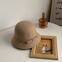 Last inn bildet i Galleri-visningsprogrammet, Fiskerlue i ull i tweed