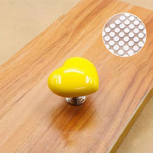 Last inn bildet i Galleri-visningsprogrammet, Kjærlighetsknapp til toalettet