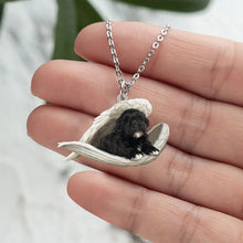 Last inn bildet i Galleri-visningsprogrammet, Sovende engel halskjede i rustfritt stål