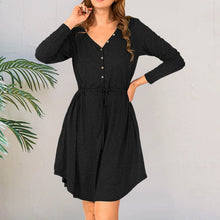 Last inn bildet i Galleri-visningsprogrammet, Langermet beltekjole med knapp