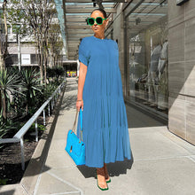 Last inn bildet i Galleri-visningsprogrammet, Ensfarget knapp med krøllet kjole i plussstørrelse