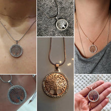 Last inn bildet i Galleri-visningsprogrammet, Uthult strassbelagt Livets Tre halskjede