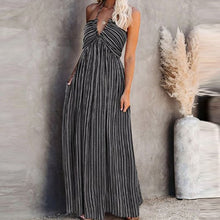 Last inn bildet i Galleri-visningsprogrammet, Grime dyp V-hals plissert kjole