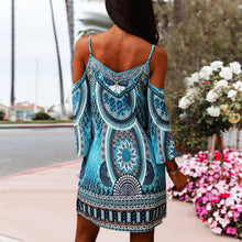 Last inn bildet i Galleri-visningsprogrammet, Blå kjole med kald skulderprint