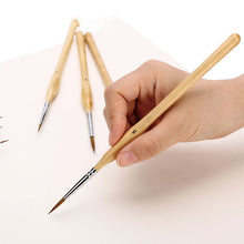 Last inn bildet i Galleri-visningsprogrammet, Miniatyr detalj penselsett