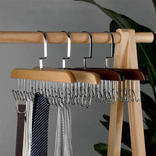 Last inn bildet i Galleri-visningsprogrammet, Antiskli-garderobe med flere kroker