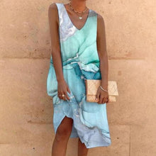 Last inn bildet i Galleri-visningsprogrammet, Trykk kjole med V-hals