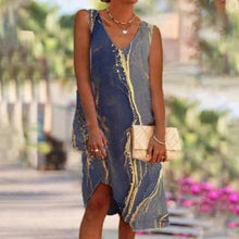 Last inn bildet i Galleri-visningsprogrammet, Trykk kjole med V-hals