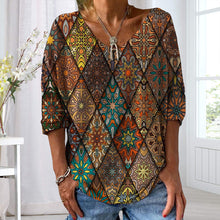 Last inn bildet i Galleri-visningsprogrammet, Women's New Fashion Print Casual V-neck Loose T-shirt