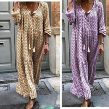 Last inn bildet i Galleri-visningsprogrammet, Langermet Trykt Kjole med V-hals