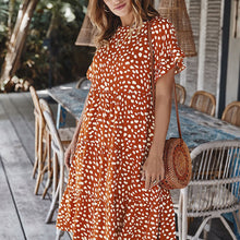 Last inn bildet i Galleri-visningsprogrammet, Prikkete kjole med volanger erme