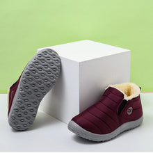 Last inn bildet i Galleri-visningsprogrammet, Vanntette og sklisikre snøsko