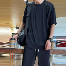 Last inn bildet i Galleri-visningsprogrammet, Uformell sett med t-skjorte og pyjamasbukse i is-silke for menn