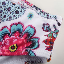 Last inn bildet i Galleri-visningsprogrammet, Bikinisett med blomstertrykk