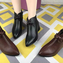 Last inn bildet i Galleri-visningsprogrammet, Høyhælsko i ekte skinn for kvinner