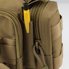 Last inn bildet i Galleri-visningsprogrammet, Flerbruks vannavstøtende veske