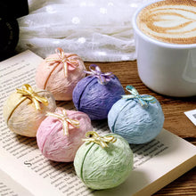 Last inn bildet i Galleri-visningsprogrammet, Kreativ DIY mikroskopisk valnøttformet husmodell