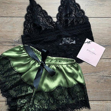 Last inn bildet i Galleri-visningsprogrammet, Cami pyjamassett med blonder